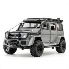 T-240 New Mercedes G500 Die Cast Model with 1.24 Scale